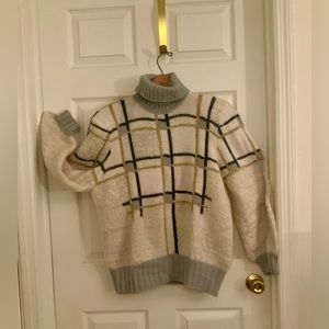VINTAGE, UNIQUE EUROPEAN ANGORA BLEND SWEATER.